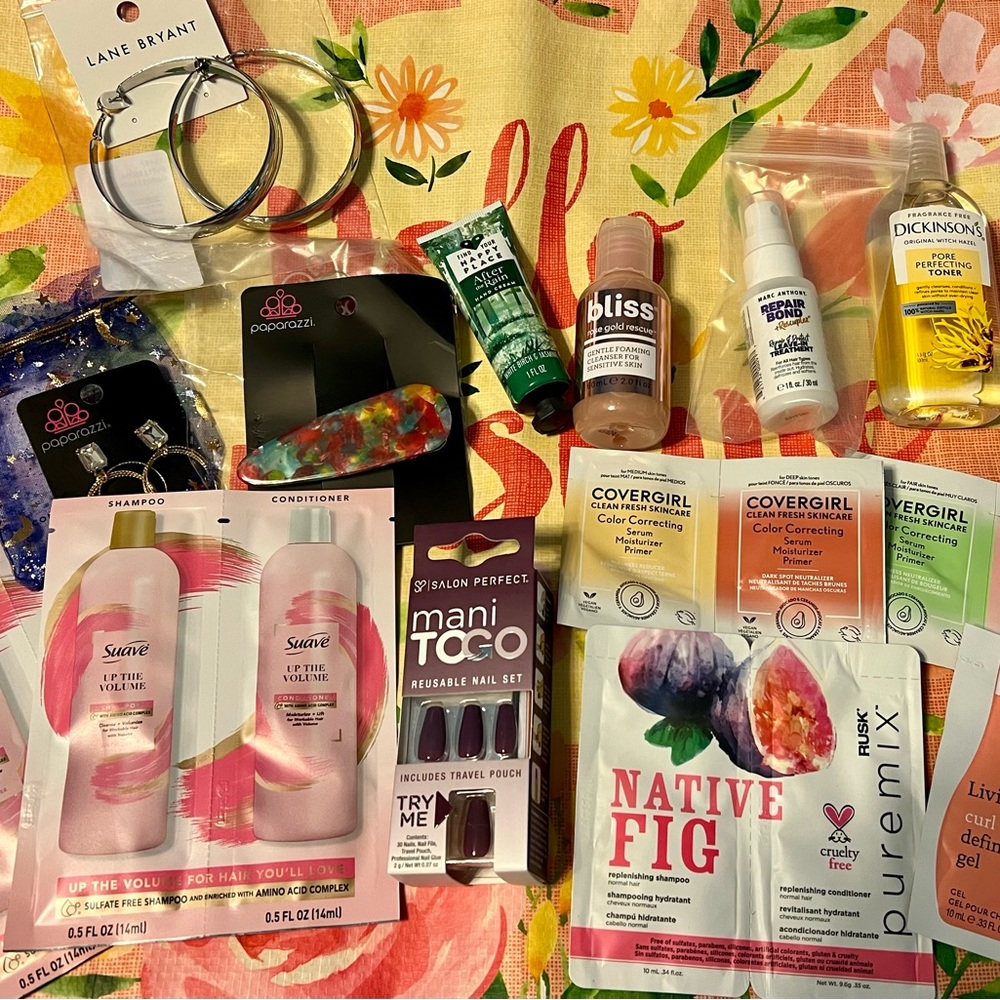 Mixed beauty products Full snd Samples 15 included
